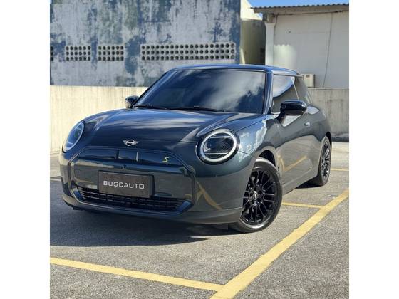 MINI COOPER 40,7 KW ELÉTRICO 2P E MINI COOPER 40,7 KW ELÉTRICO 2P E